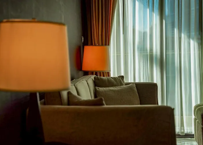 Oakwood Residence Sukhumvit 24 Bangkok