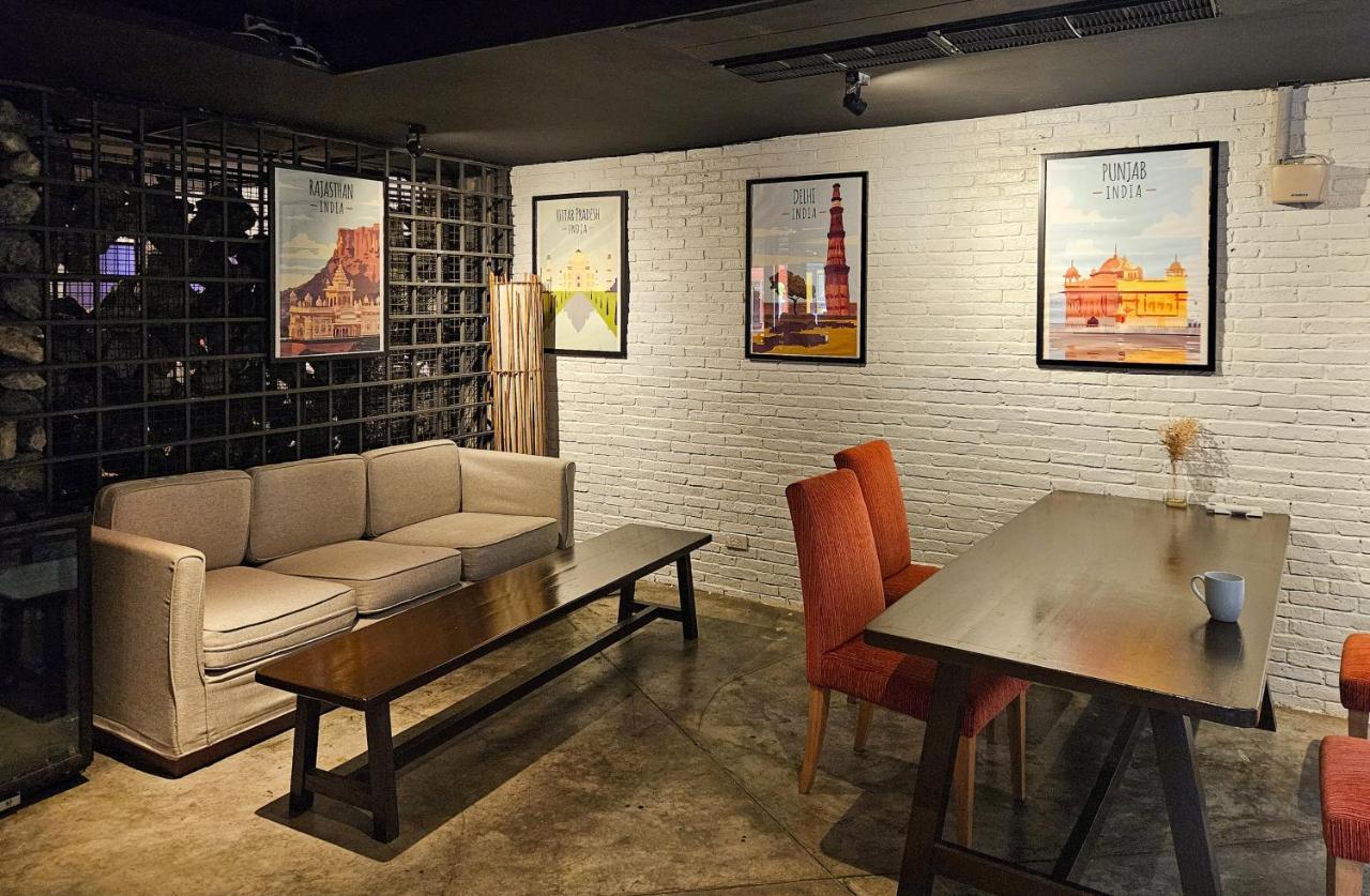 Oakwood Residencia Sukhumvit 24 Hotel 4*